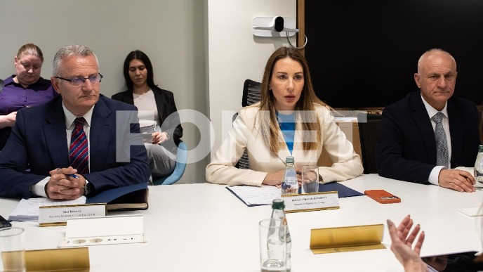 Nastavljeni razgovori s MOl-om