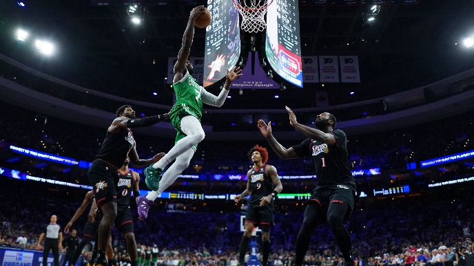 Boston - Filadelfija 2:1