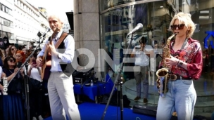 Rundek pevao u Knez Mihailovoj
