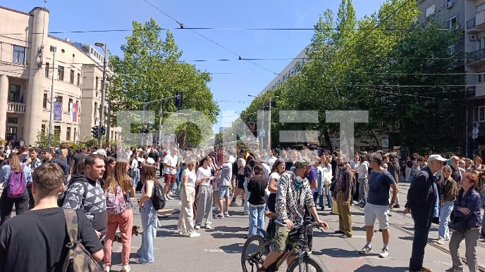 Zahtev RTS-u i protest