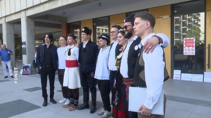 Sudi se Srbima i srpskoj deci