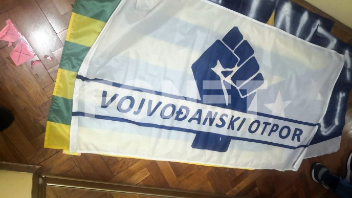 Pretio napadima na isntitucije