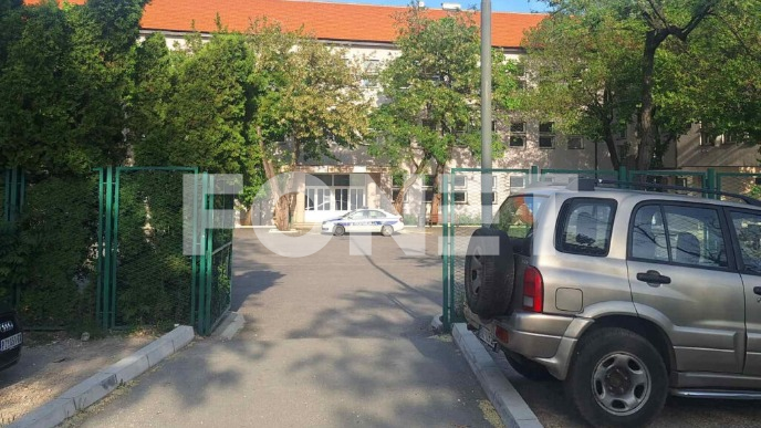 Pronađene bombe u školi