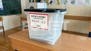 Glasanje ide glatko