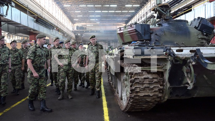 Remontni zavod oslonac Vojske 