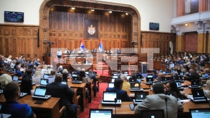 Sutra vanredno zasedanje 