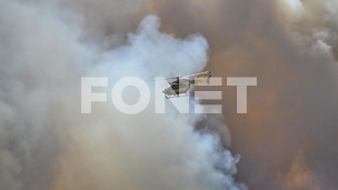 Vatra se i dalje širi