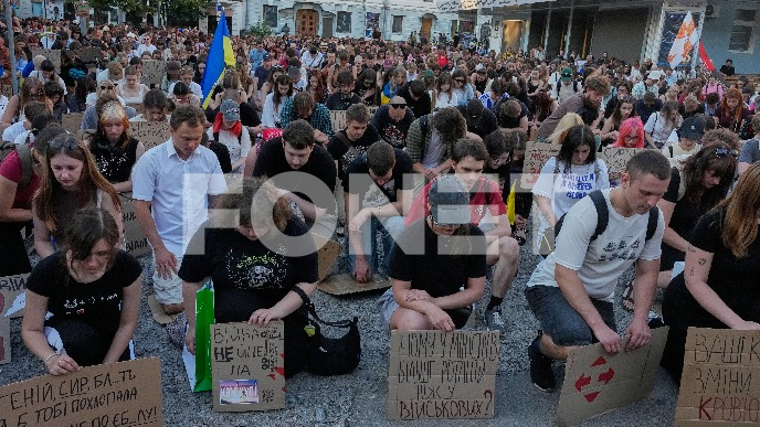Osmi dan protesta u Kijevu