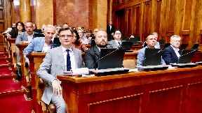 Narod najstrašnije podeljen