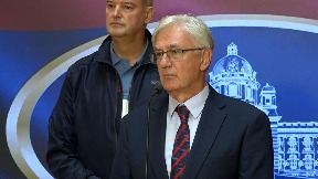 Glasati protiv vlasti