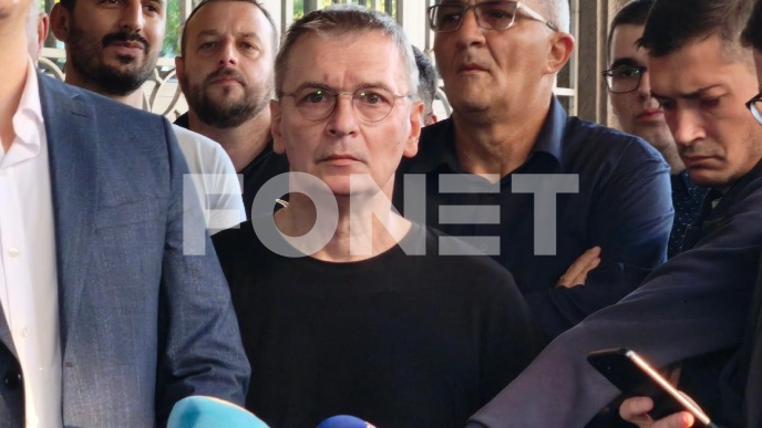 Sledi i zvanično povlačenje