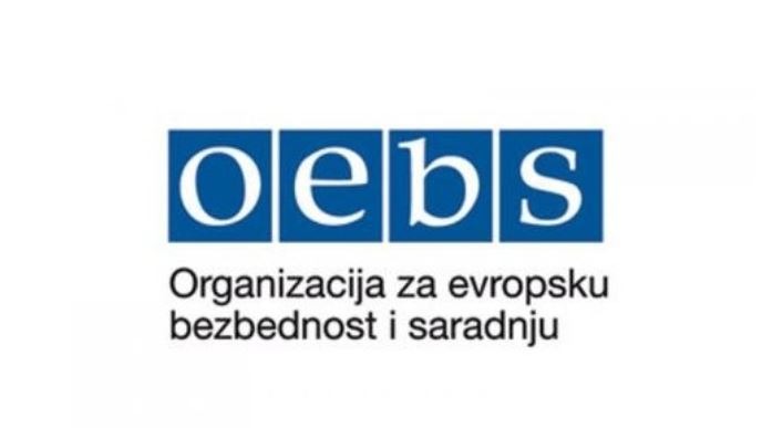 Posmatranje jača poverenje