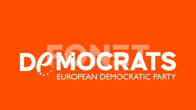 Vučić ide Orbanovim stopama 