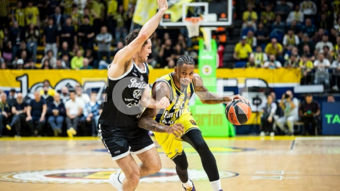 Fenerbahče pobedio  Partizan