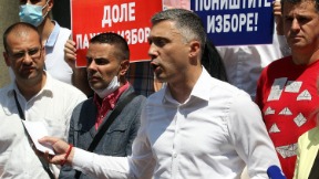 Vučić spreman da potpiše