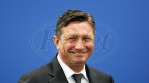 Pahor dolazi u Beograd
