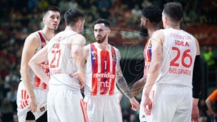 Zvezda pobedila Efes