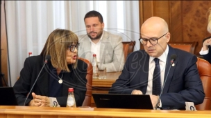Nema nasilne smene vlasti