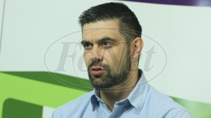 Kupovina glasova sirotinje