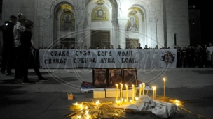 Sveće ispred Hrama 
