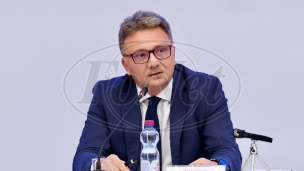 Ministar zloupotrebio funkciju