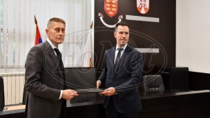 Izgradnja dečijih igrališta 