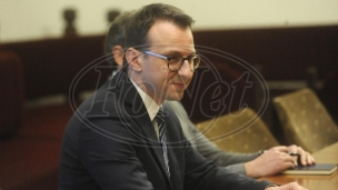 Kurti jedini krši sporazume